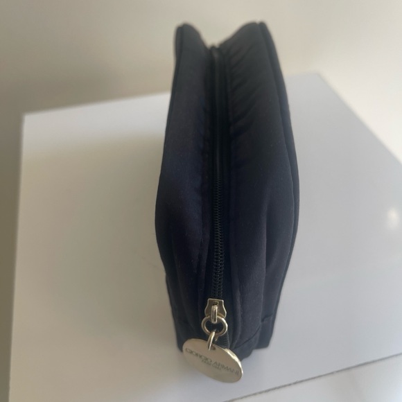 Giorgio Armani Parfums, Small Zippered Travel bag - Picture 12 of 14